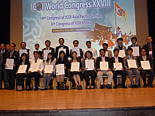 ＩＣＯＩ認定医授与式にて